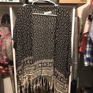 Set of A&F kimonos